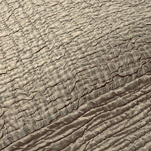 Luxurious Tan Quilted Throw Blanket